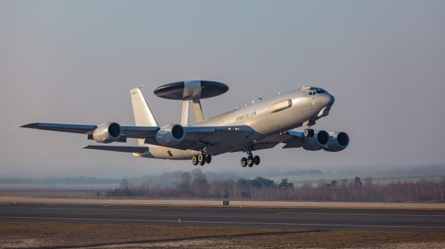 Boeing E-3F Sentry (N36CD)