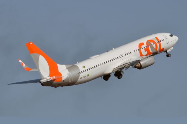 Boeing 737-700 (PR-GGK)