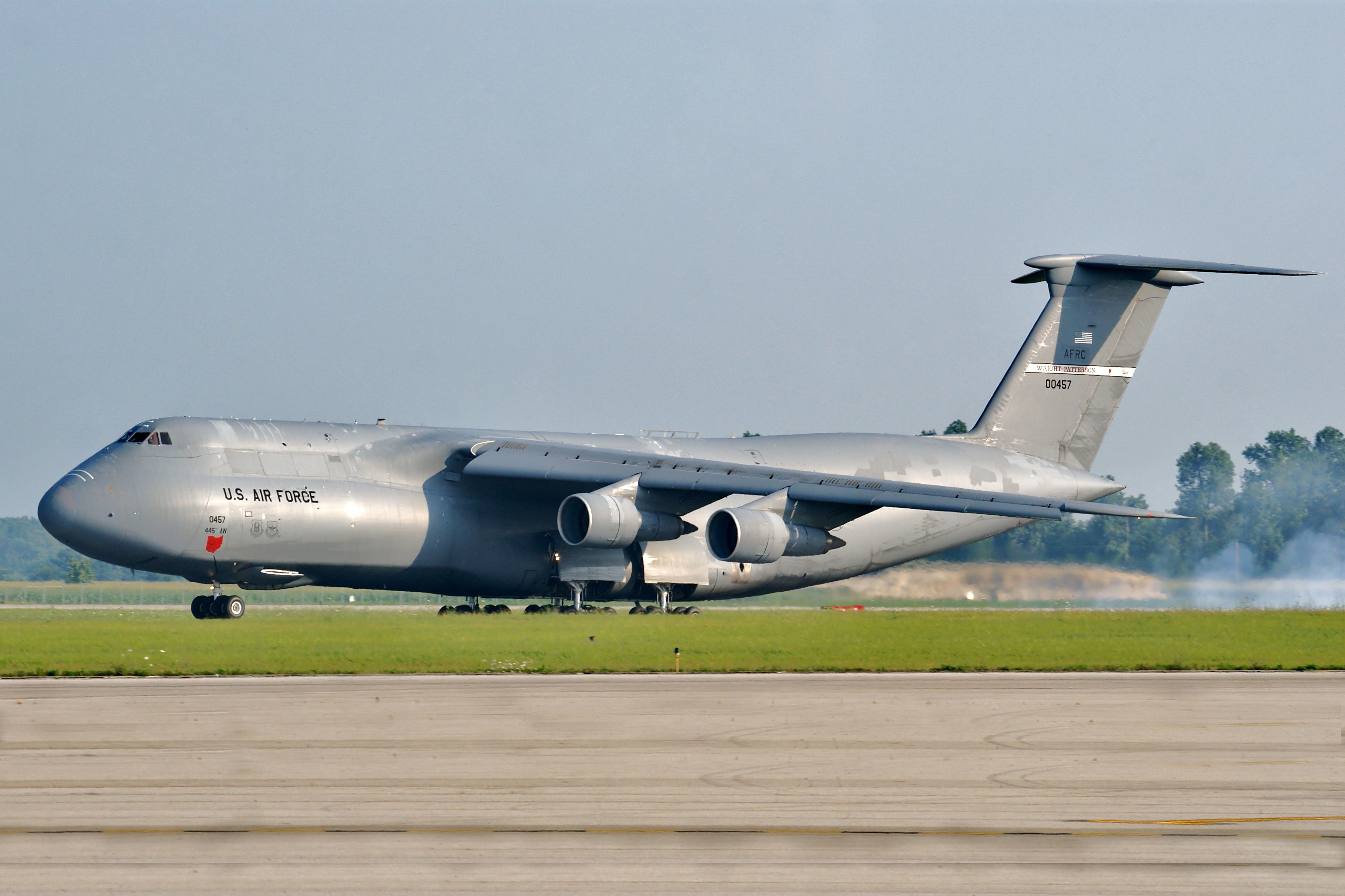 Lockheed C-5 Galaxy (70-0457) - City Of Fairborn landing on runway 5L