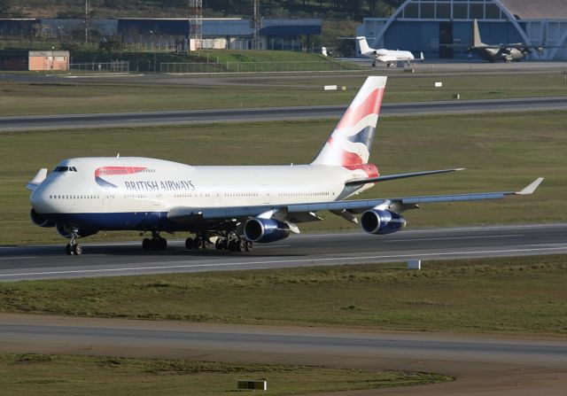 Boeing 747-400 (G-BNLN)