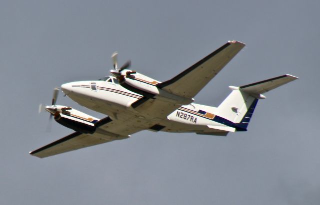 Beechcraft Super King Air 200 (N287RA)