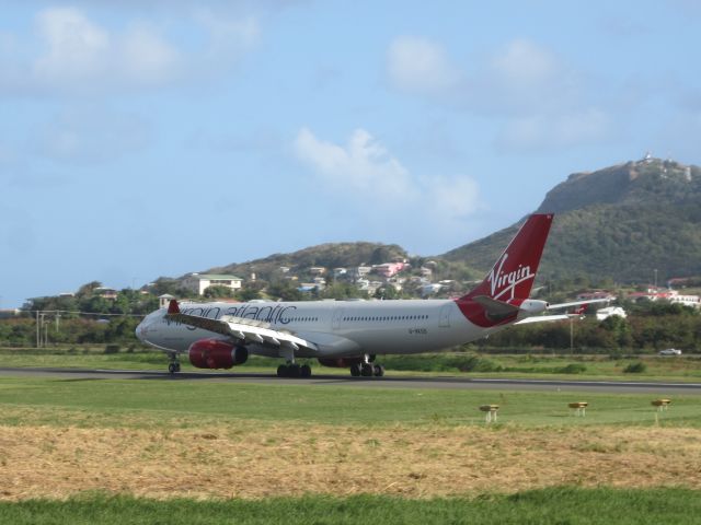 Airbus A330-300 (G-VKSS)