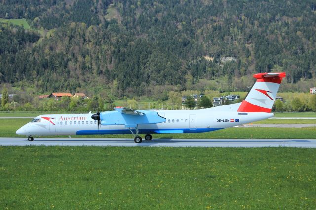 de Havilland Dash 8-400 (OE-LGN)