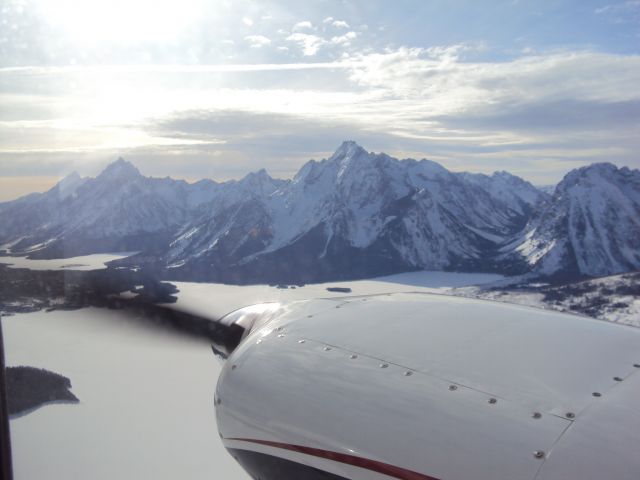 Piper PA-30 Twin Comanche (N8583Y)