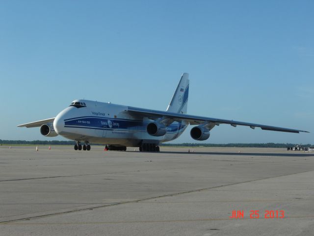 Antonov An-124 Ruslan (RA-82042) - C/N 9773054055093 ex CCCP-82042 KMCO Orlando Florida