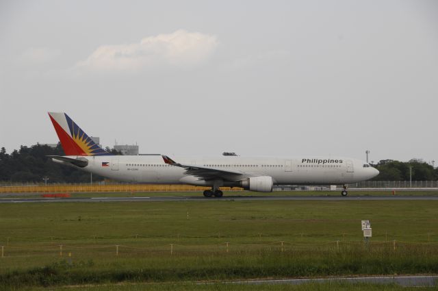Airbus A330-300 (RP-C3340) - Departure at Narita Intl Airport 16R on 2011/5/4