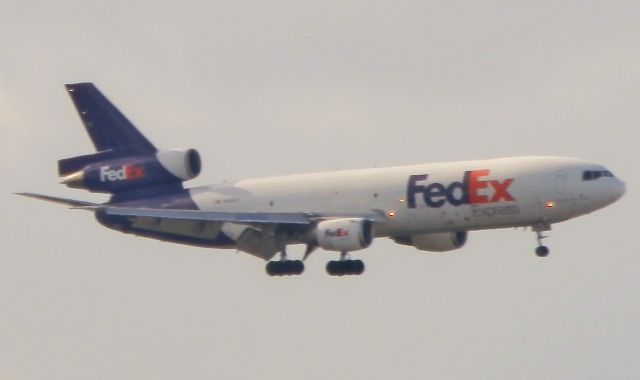 McDonnell Douglas DC-10 (N358FE)