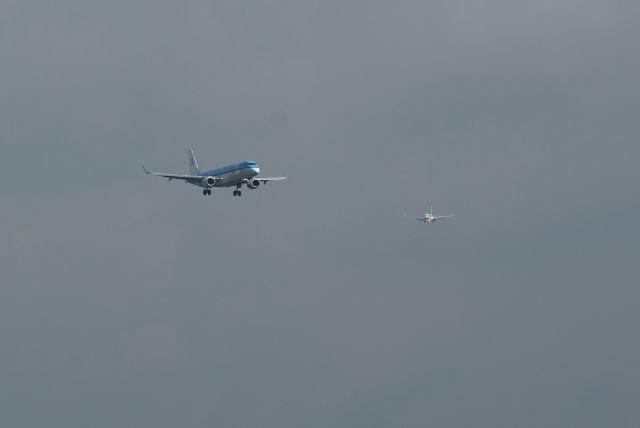 PH-EZK — - KLM Cityhopper EMB195 cn326 Approach RWY24