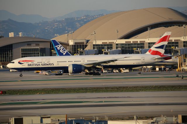 BOEING 777-300ER (G-STBL)