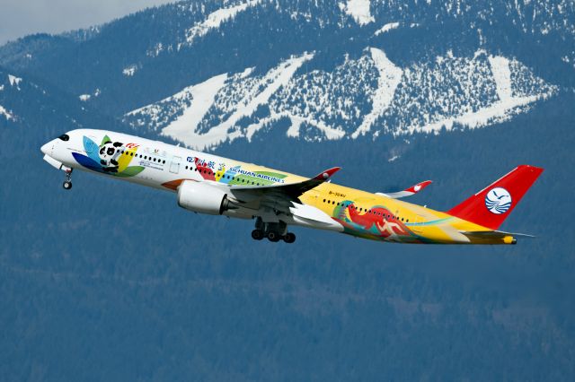 Airbus A350-900 (B-304U)