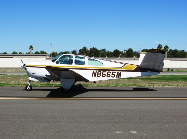 Beechcraft 35 Bonanza (N8565M) - Taxiing at Fullerton