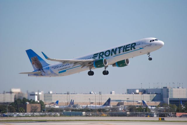 Airbus A321 (N705FR) - 3/4/2016: Frontier 2015 Airbus A321-211 "Ferndale the Pygmy Owl" departing Runway 33L at KIAH. "Ferndale the Pygmy Owl" was delivered to Frontier on December 11, 2015. The font of Frontier on the fuselage reminds me of the New York Jets logo. 