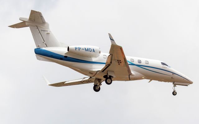 Embraer Phenom 300 (PP-MDA)