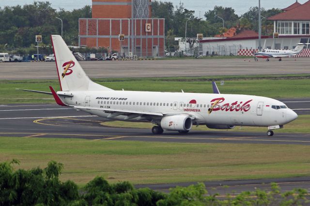 Boeing 737-800 (PK-LDK)