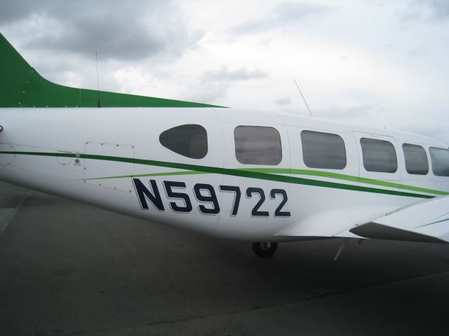 Piper Navajo (N59722)