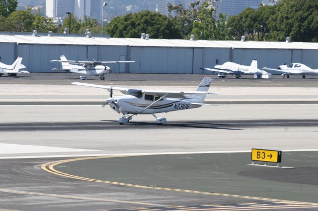 Cessna Skyhawk (N23816)