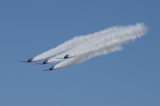 North American T-6 Texan —