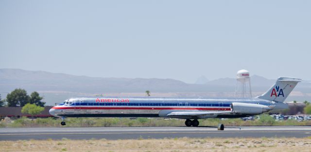 McDonnell Douglas MD-83 (N954U) - 05/2013 Tucson Az