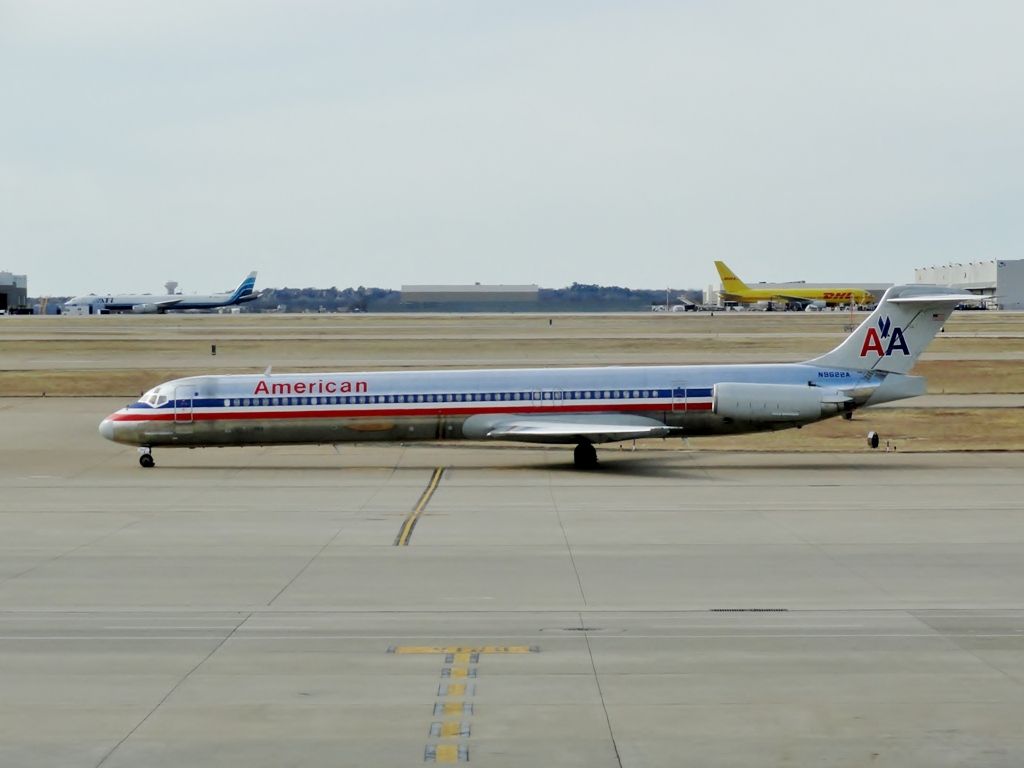 McDonnell Douglas MD-80 (N9622A)