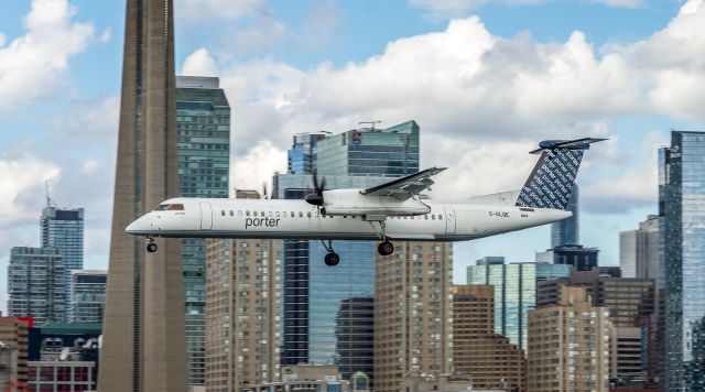 de Havilland Dash 8-400 (C-GLQE) - A Porter Dash 8 on very short finals for runway 12 at the Billy Bishop Island Airport, Toronto