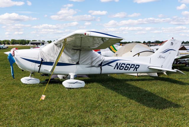 Cessna Skyhawk (N66PR)