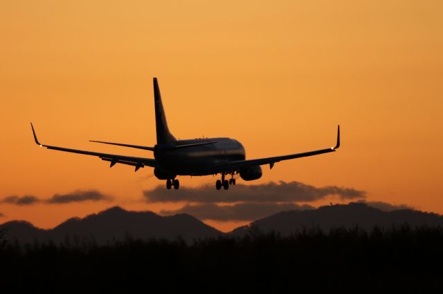 Boeing 737-800 (JA55AN) - 22 October 2015:KIX-HKD.