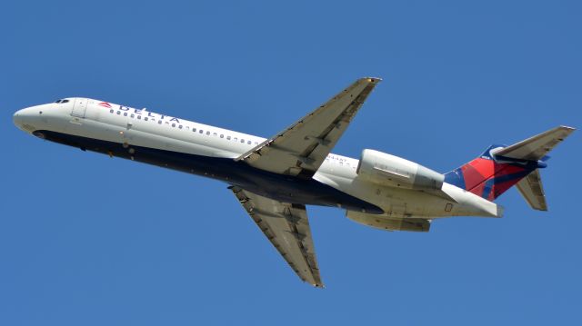 Boeing 717-200 (N944AT) - 4/4/21