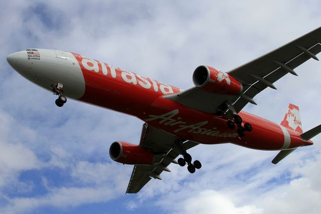 Airbus A330-300 (9M-XXY)