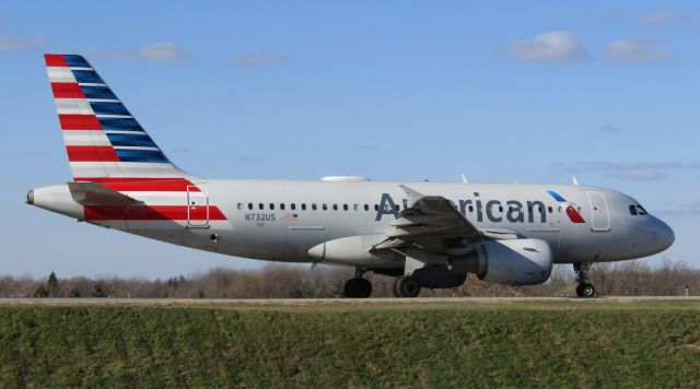 Airbus A319 (N732US) - ******SELECT FULL FOR HD******br /br /br /br /br /br /American A319 at Buffalo, NY!br /br /br /br /br /br /******SELECT FULL FOR HD******