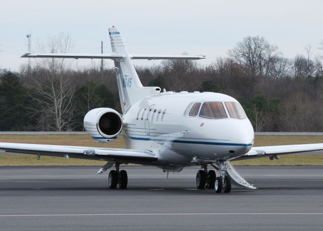 Hawker 800 (N1645) - DIAL AIRCRAFT CO at KJQF - 12/20/13