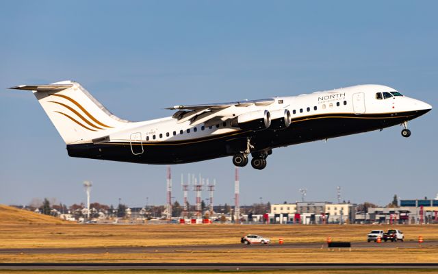 Avro RJ-100 Avroliner (C-GSUI)