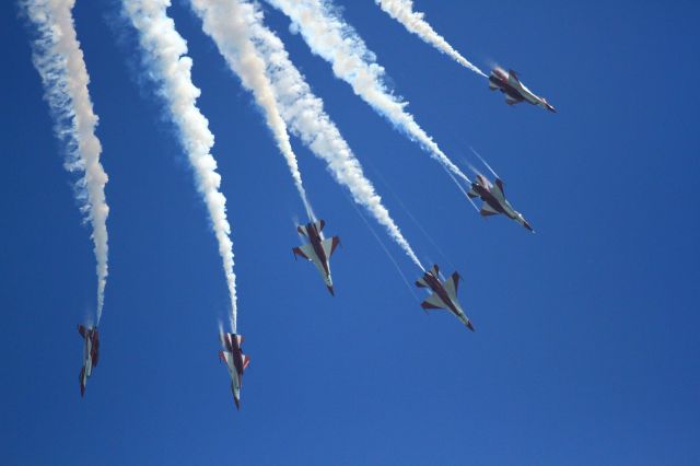 Lockheed F-16 Fighting Falcon — - Republic of Singapore Air Force 'Black Knights' F-16s at Singapore Airshow 2014