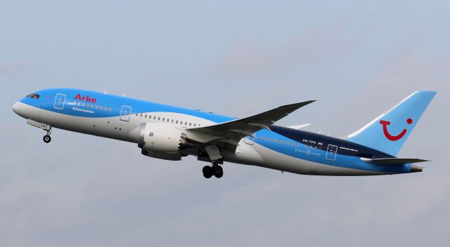 Boeing 787-8 (PH-TFK)