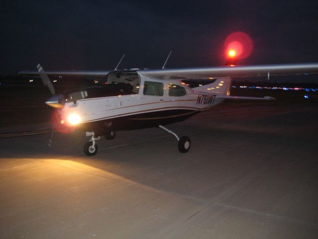 Cessna Centurion (N761WT) - Cessna T210M