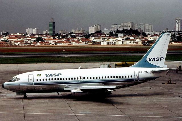 Boeing 737-700 (PP-SMF)