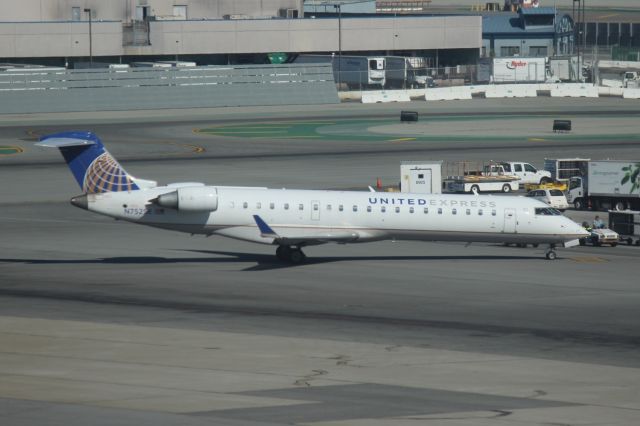 Canadair Regional Jet CRJ-700 (N752SK)