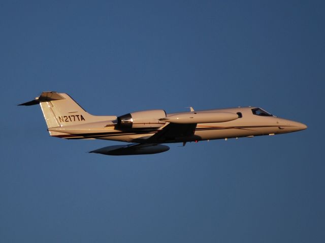 Learjet 35 (N217TA) - FOX AVIATION LLC departing 20 at KJQF - 4/17/11