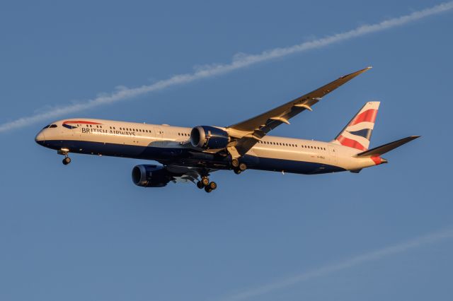 BOEING 787-10 Dreamliner (G-ZBLE)