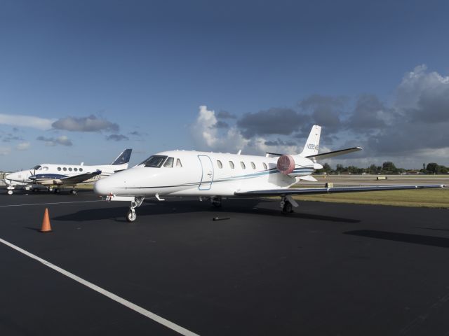 Cessna Citation Excel/XLS (N555WZ) - 18 JUL 2016.