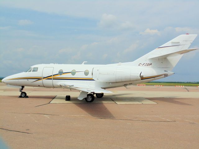 Dassault Falcon 10 (C-FZOP)