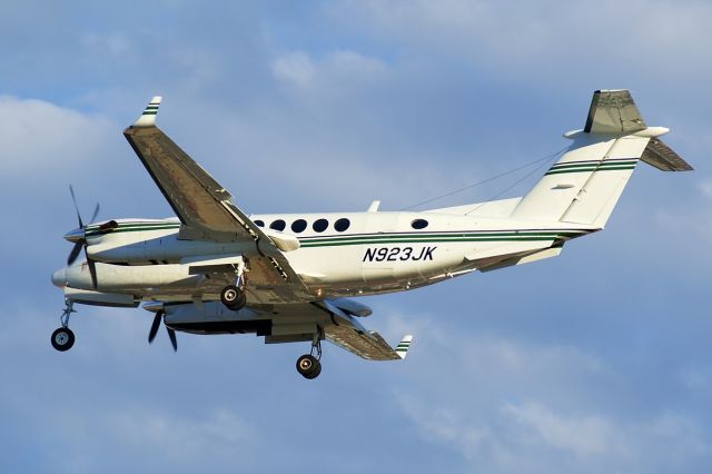 Beechcraft Super King Air 350 (N923JK)