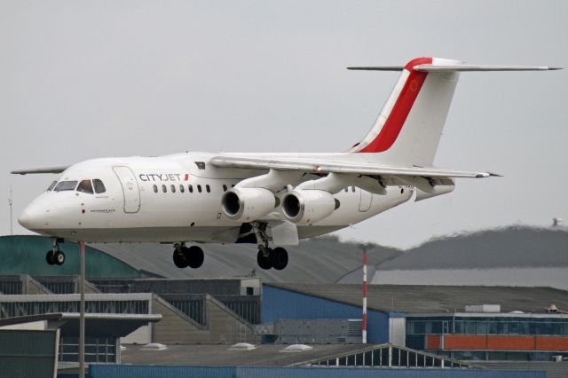 Avro Avroliner (RJ-85) (EI-RJY)