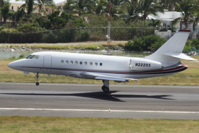 Dassault Falcon 2000 (N222QS)