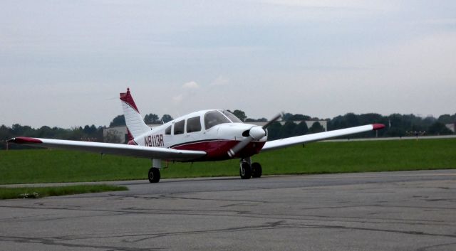 Piper Cherokee (N8113R) - Taxiing along is this 1979 Piper Cherokee in the Autumn of 2018.