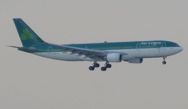 Airbus A330-200 (EI-DAA)