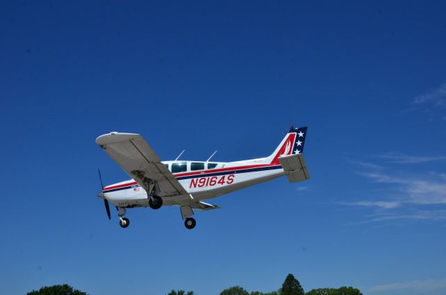 Beechcraft Sierra (N9164S)