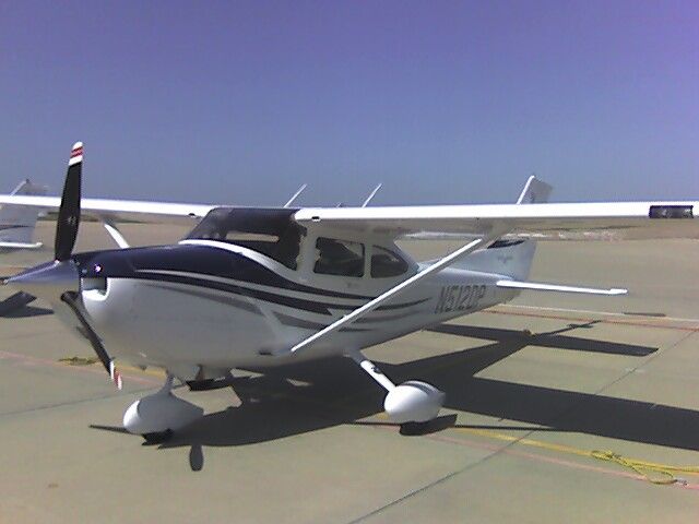 Cessna Skylane (N512DP)