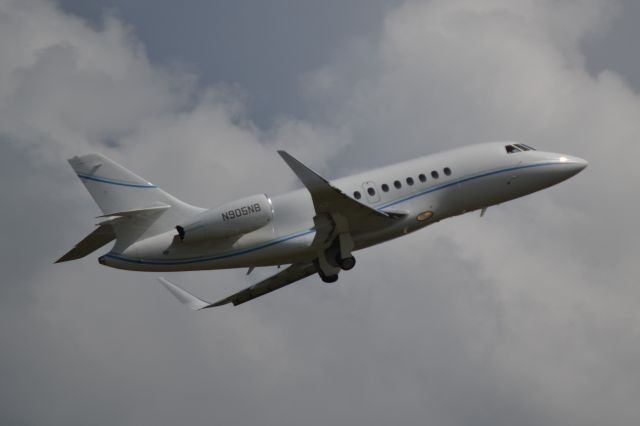 Dassault Falcon 2000 (EJM905) - Executive Jet Management "Jet Speed 905" (NEWELL BRANDS INC) departing KJQF - 9/26/18