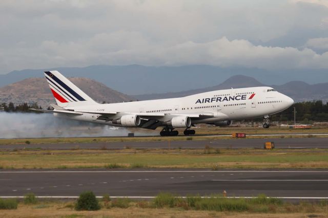 Boeing 747-400 (F-GITI)