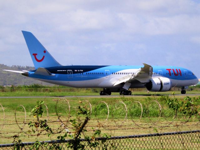 Boeing 787-8 (G-TUII)